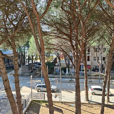 Seaview Devi Διαμέρισμα *